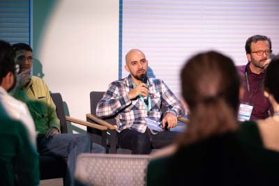 Roundtables & Fireside Chats