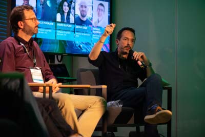 Roundtables & Fireside Chats